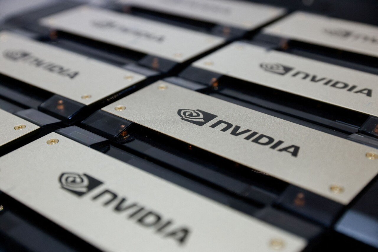 Nvidia entra en un “periodo de corrección” e Intel endurece la competencia
