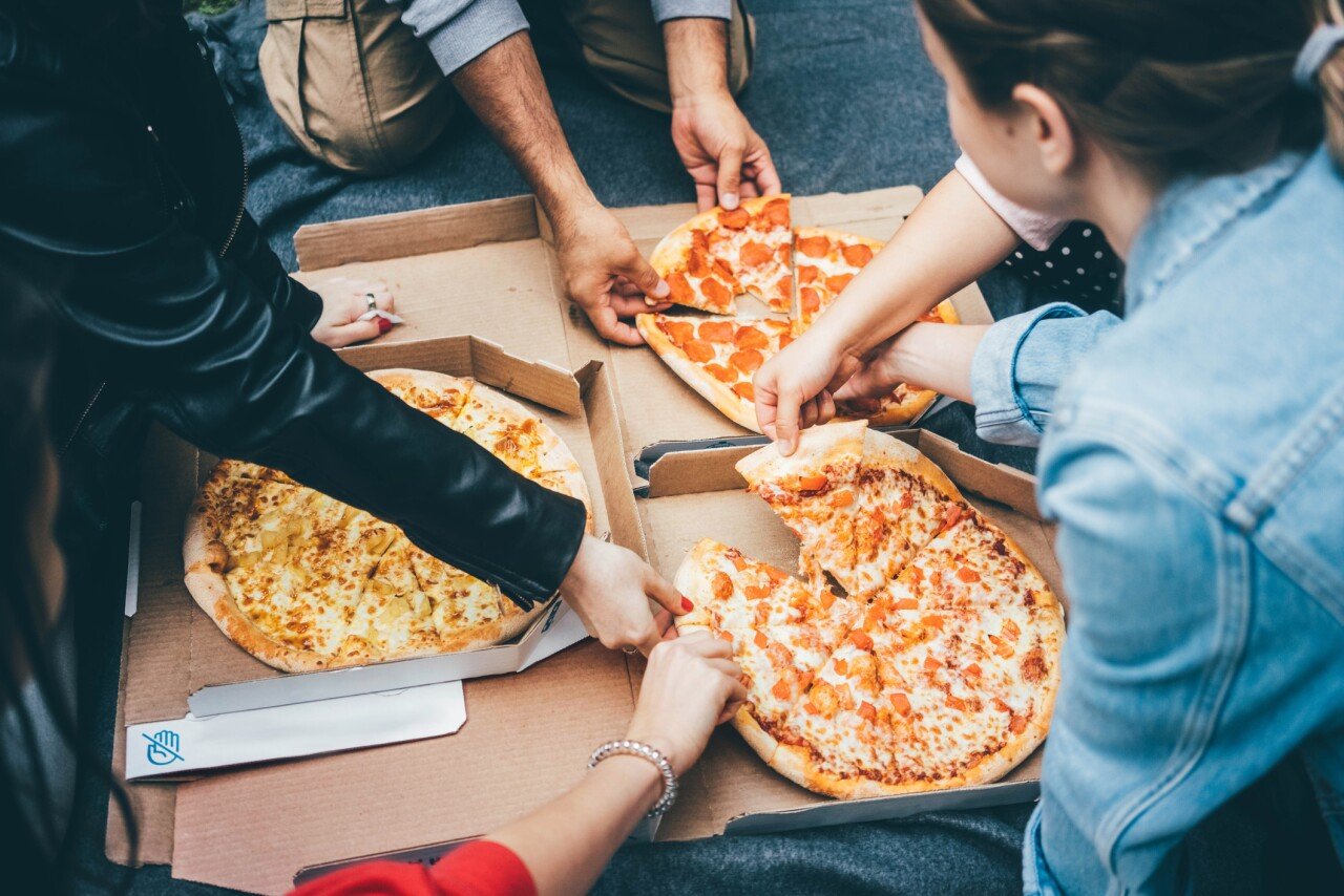 Pizzas, comida mexicana y hamburguesas acaparan los pedidos en delivery