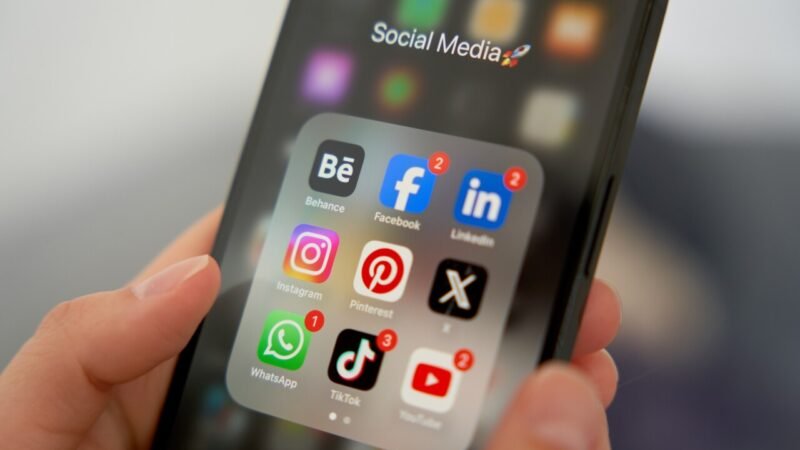 Protege tus datos: evita compartir estas 10 cosas en redes sociales