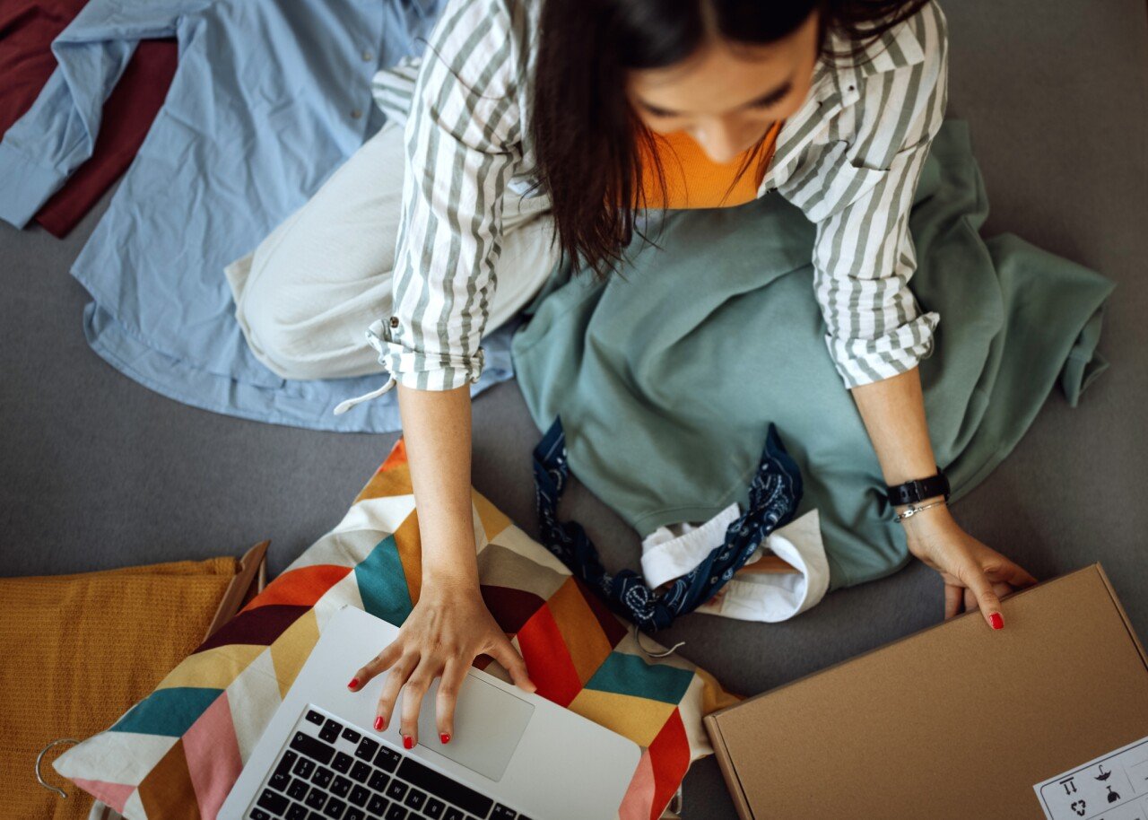 Así como en los tianguis, en el comercio online existe ‘la paca’